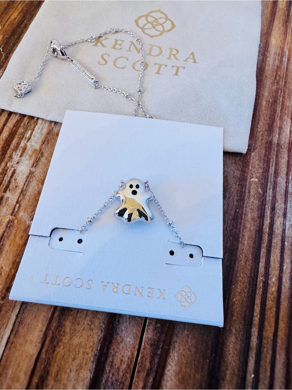 Kendra Scott White Mother-of-Pearl Ghost Reversible Necklace Silver - Picture 7 of 9